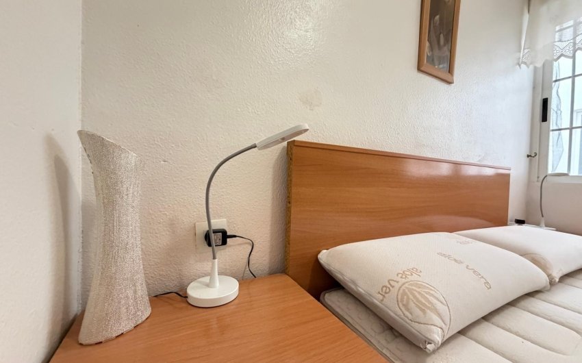 Herverkoop - Apartamento -
Torrevieja - Playa del Cura