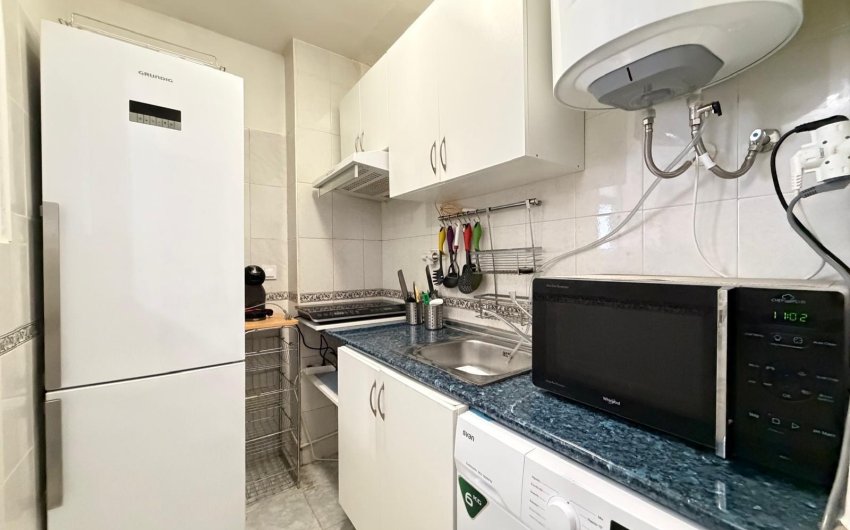 Herverkoop - Apartamento -
Torrevieja - Playa del Cura
