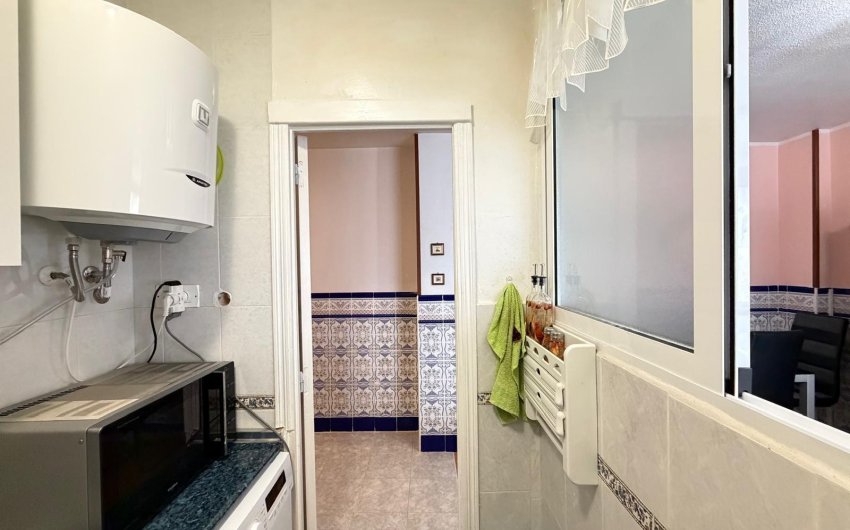 Herverkoop - Apartamento -
Torrevieja - Playa del Cura