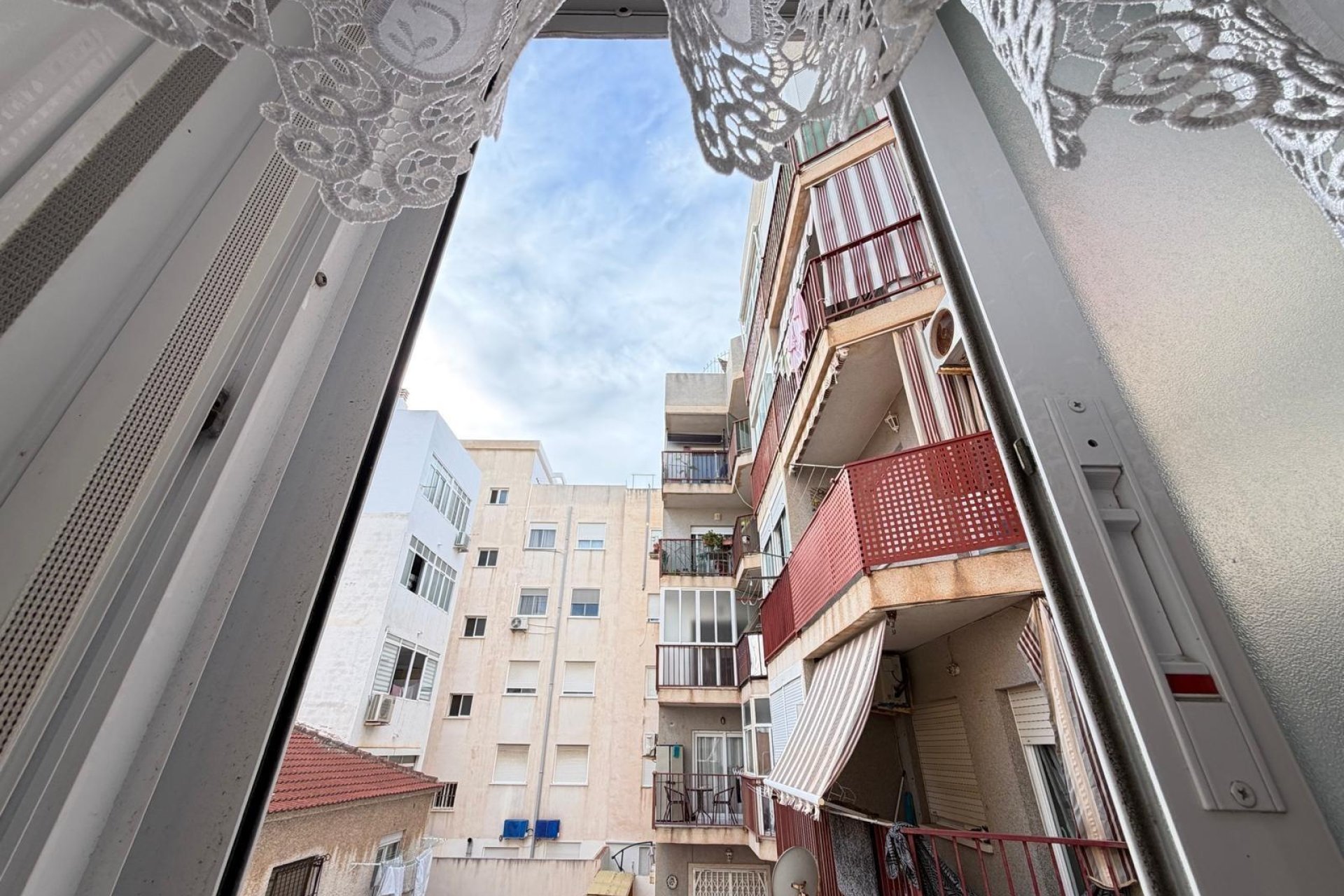 Herverkoop - Apartamento -
Torrevieja - Playa del Cura