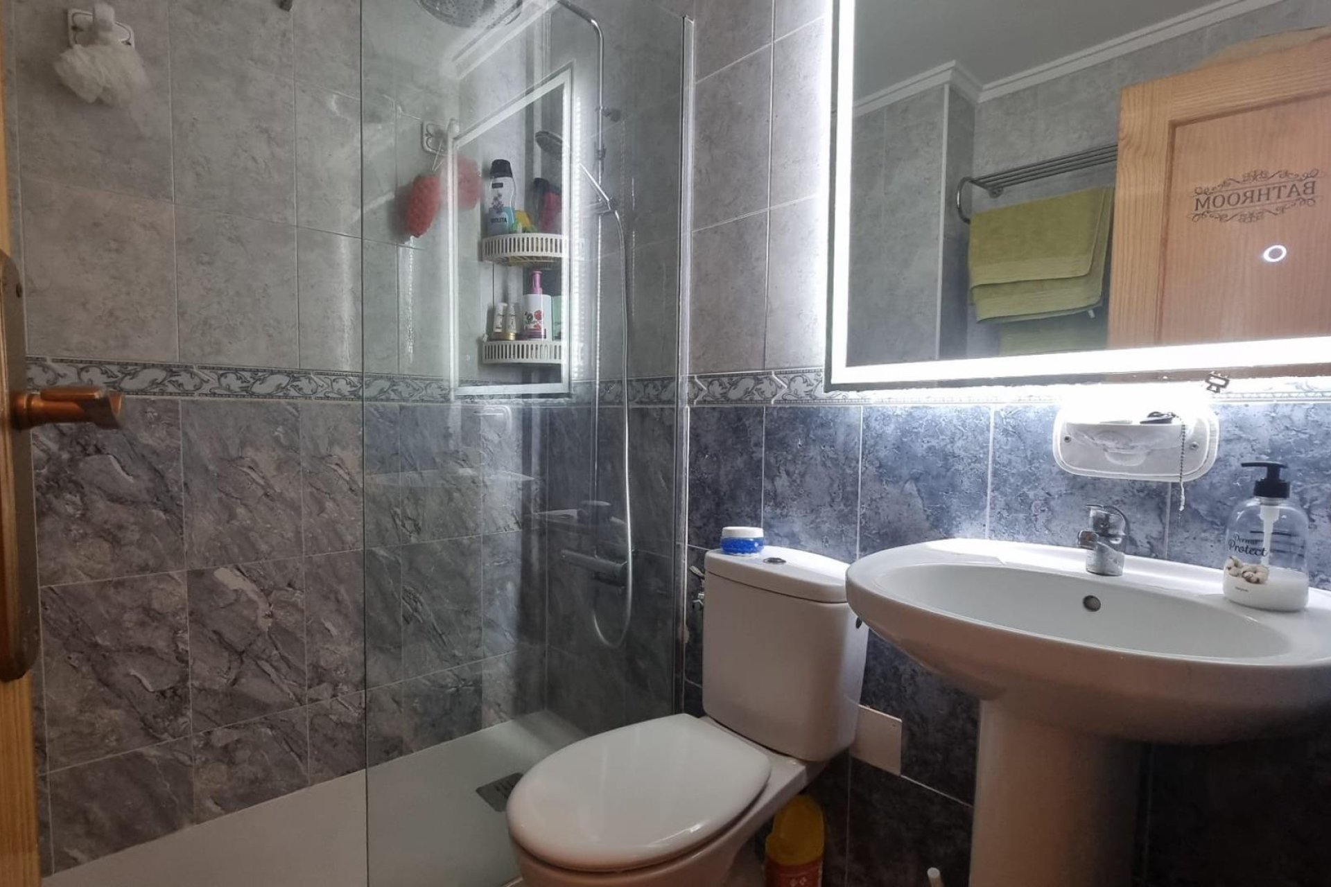 Herverkoop - Apartamento -
Torrevieja - Playa del Cura