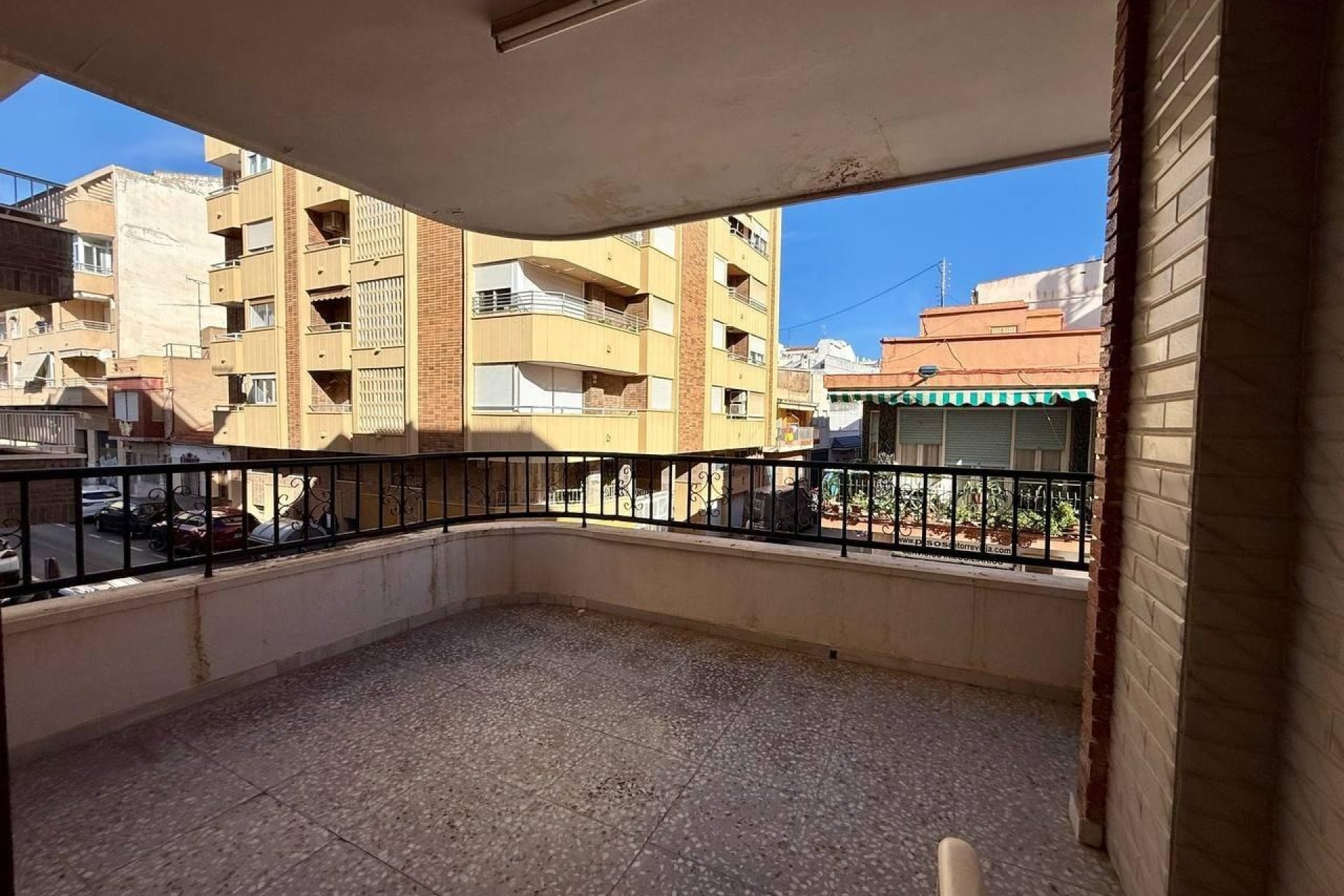 Herverkoop - Apartamento -
Torrevieja - Playa del Cura