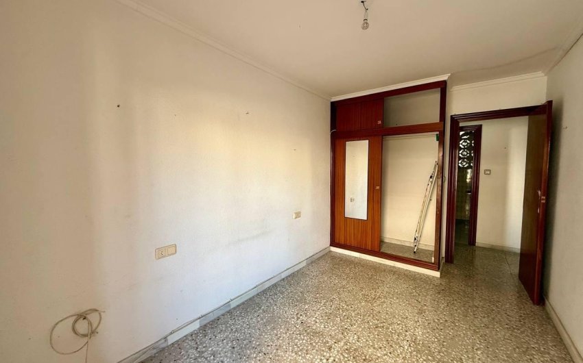 Herverkoop - Apartamento -
Torrevieja - Playa del Cura