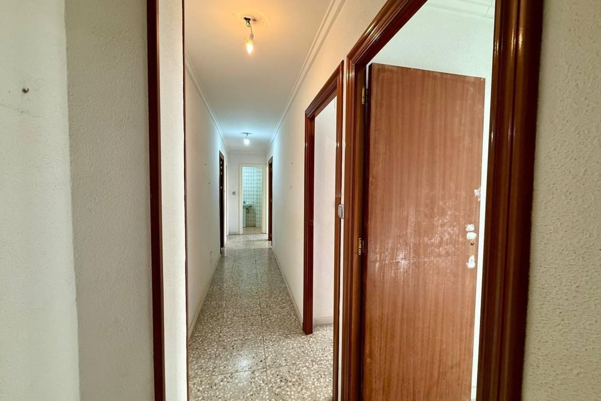 Herverkoop - Apartamento -
Torrevieja - Playa del Cura