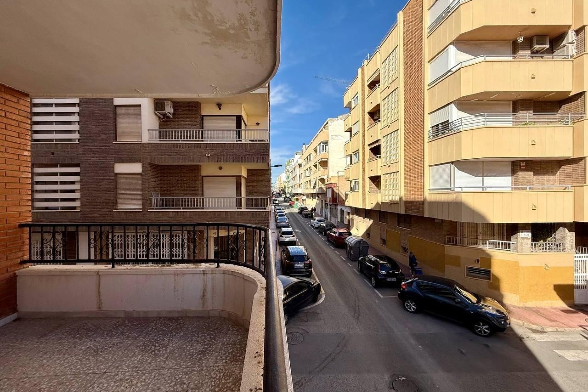 Herverkoop - Apartamento -
Torrevieja - Playa del Cura