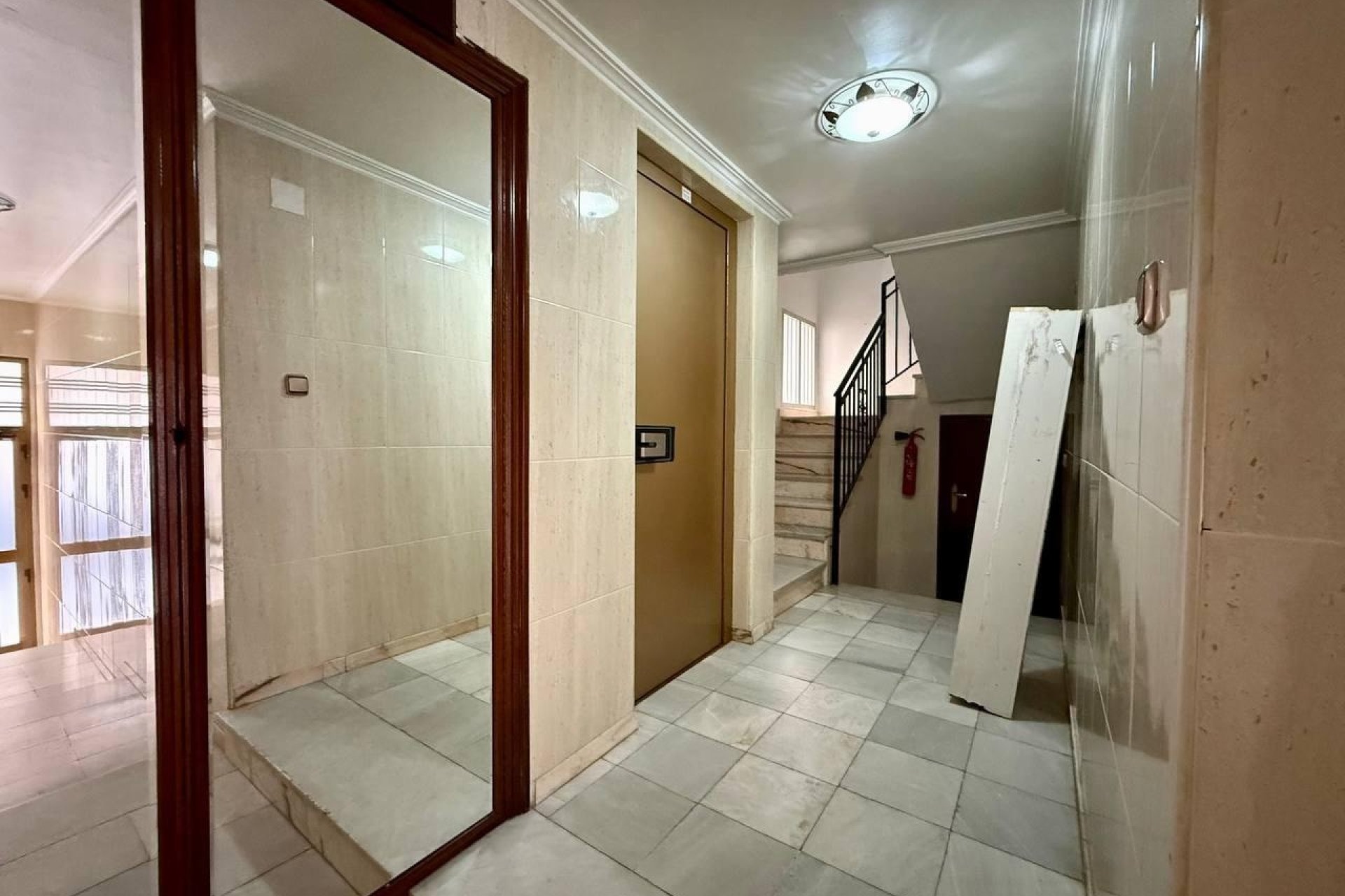 Herverkoop - Apartamento -
Torrevieja - Playa del Cura