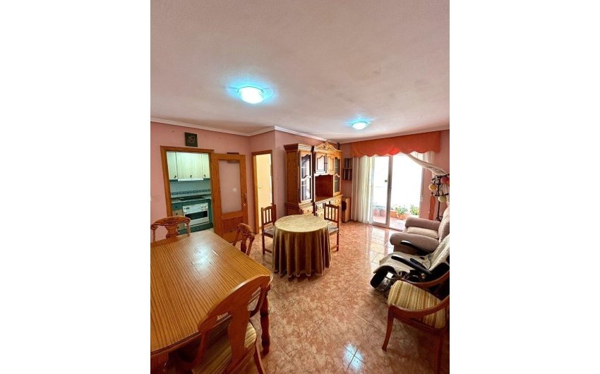 Herverkoop - Apartamento -
Torrevieja - Playa del Cura