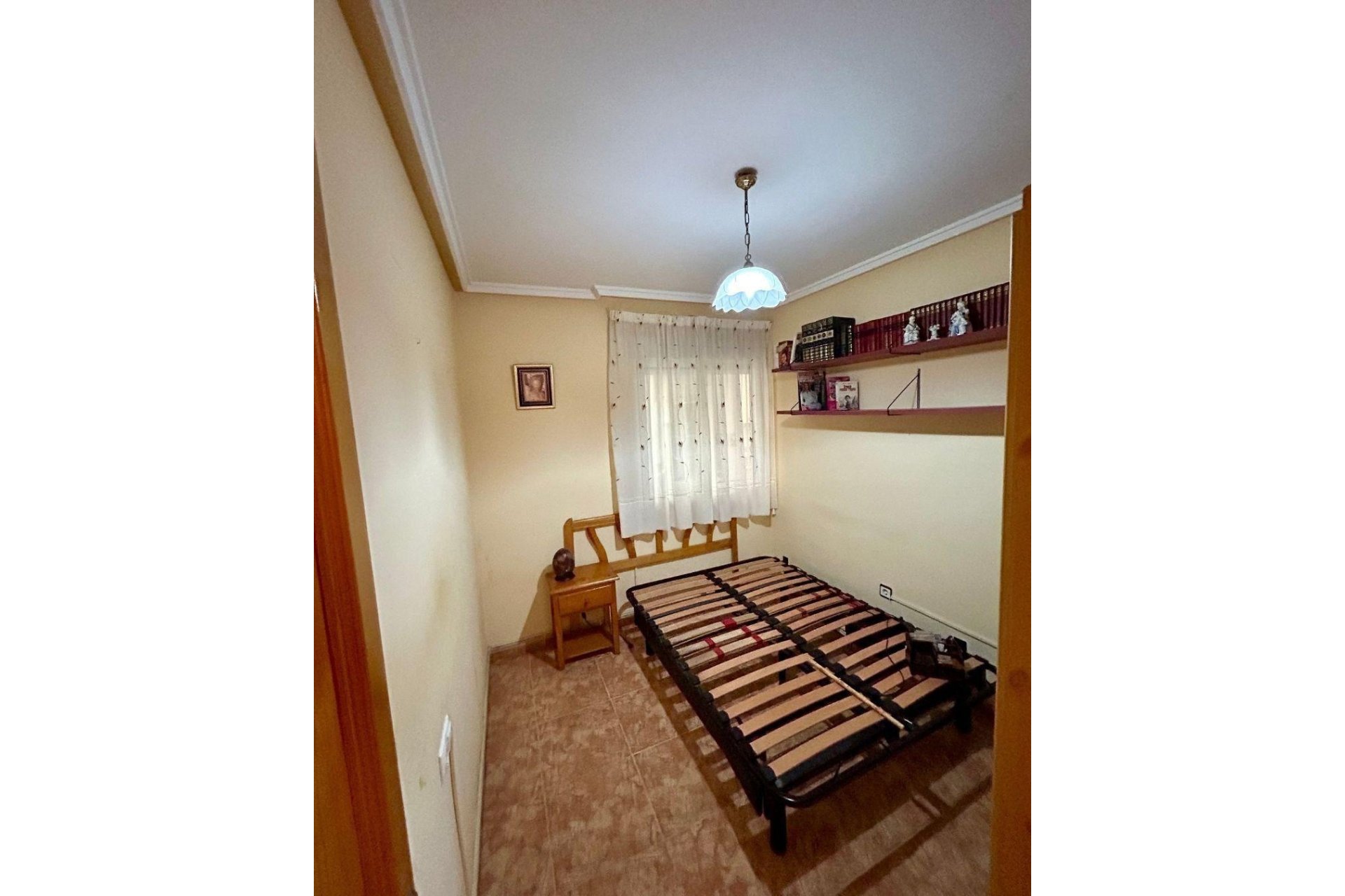 Herverkoop - Apartamento -
Torrevieja - Playa del Cura