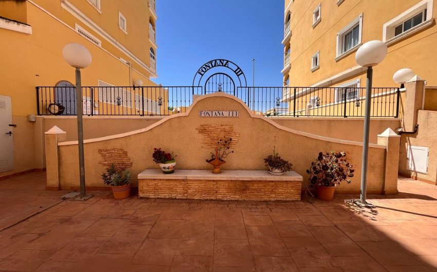 Herverkoop - Apartment -
Algorfa - Inland
