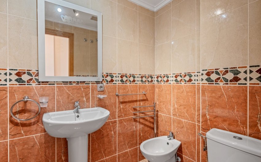 Herverkoop - Apartment -
Algorfa - Inland