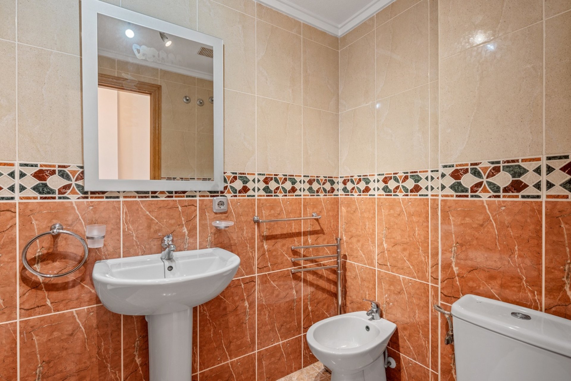 Herverkoop - Apartment -
Algorfa - Inland