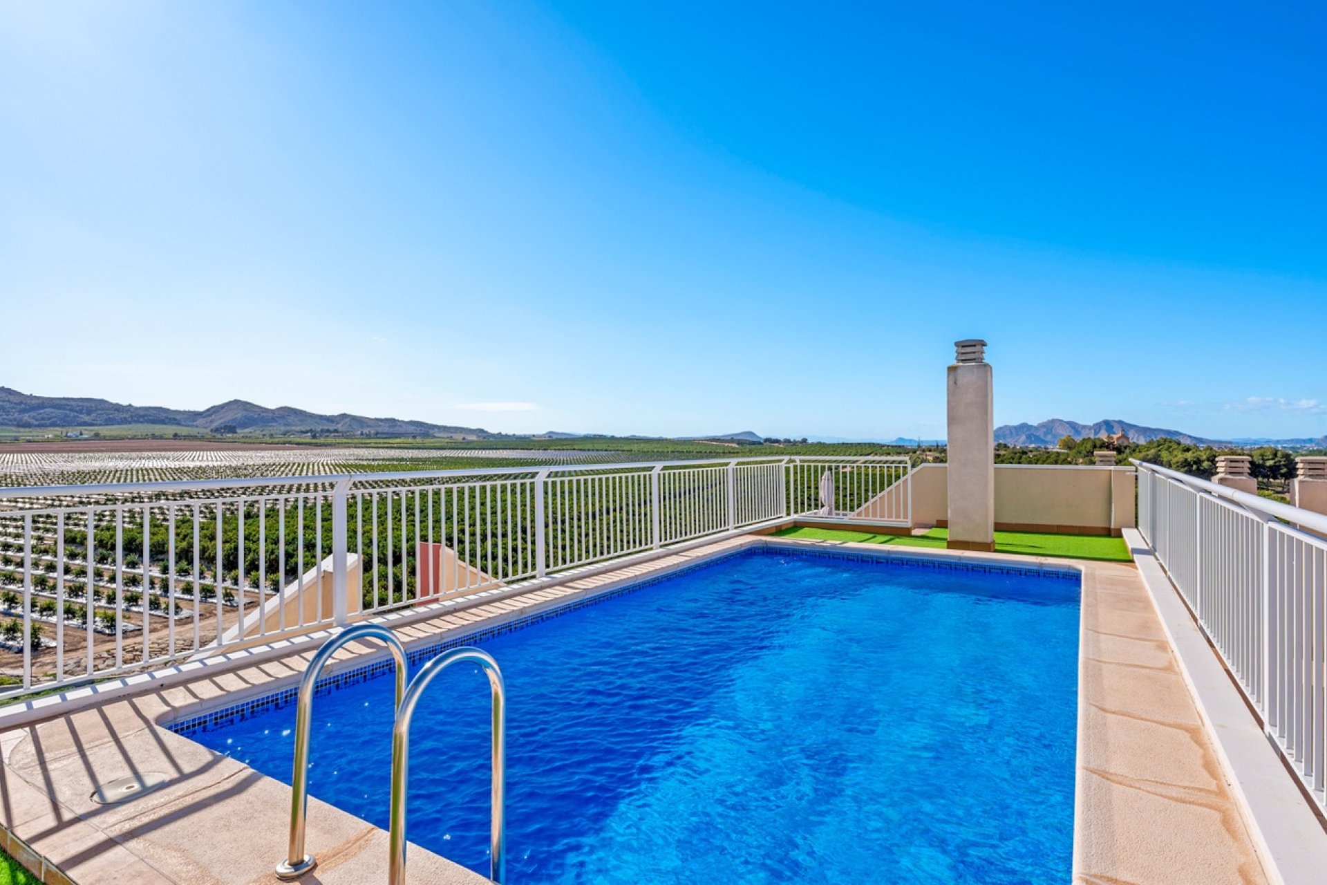 Herverkoop - Apartment -
Algorfa - Inland