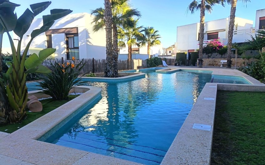 Herverkoop - Apartment -
Algorfa - Inland