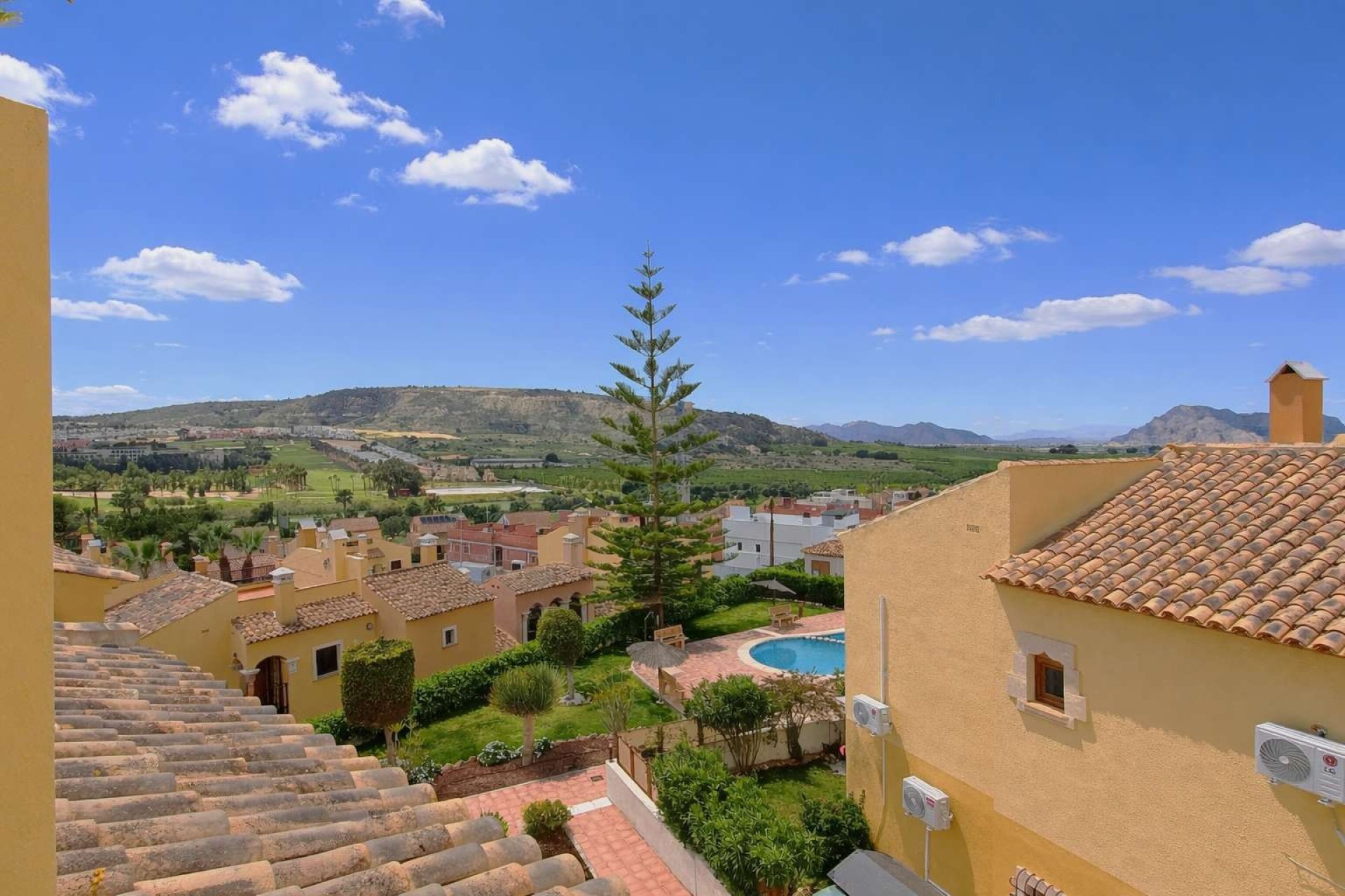 Herverkoop - Apartment -
Algorfa - Inland