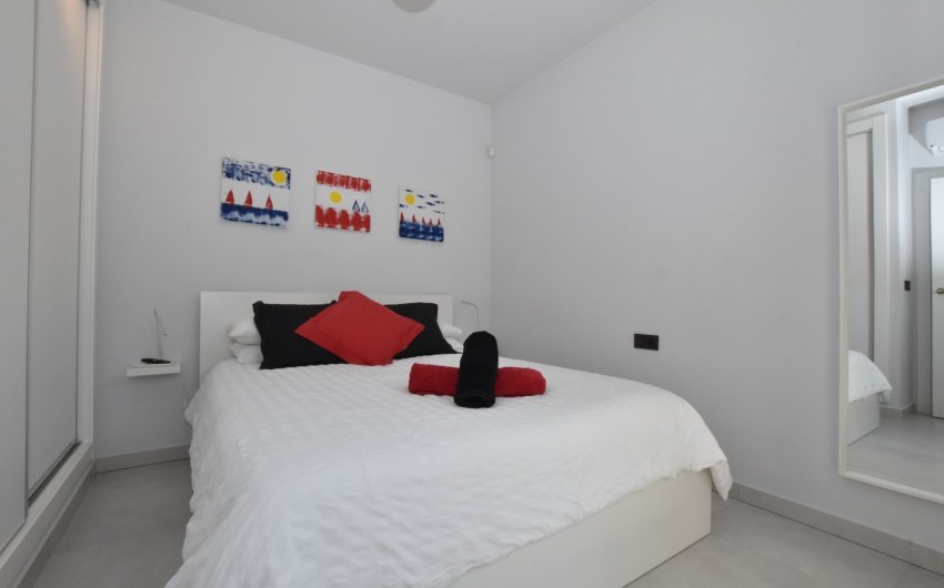Herverkoop - Apartment -
Algorfa - Inland