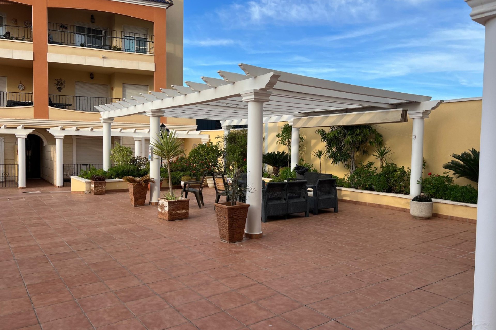 Herverkoop - Apartment -
Algorfa - Village