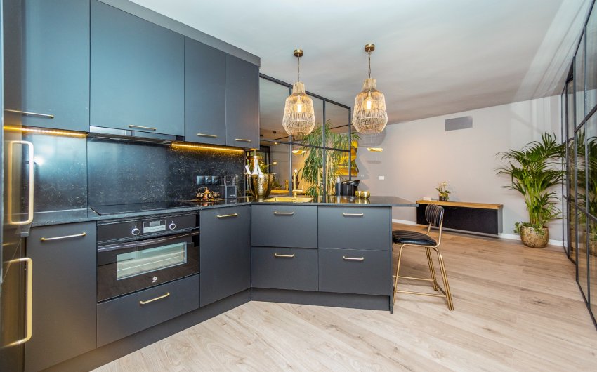 Herverkoop - Apartment -
Alicante - Alicante centro