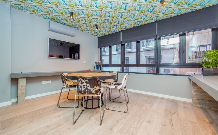 Herverkoop - Apartment -
Alicante - Alicante centro