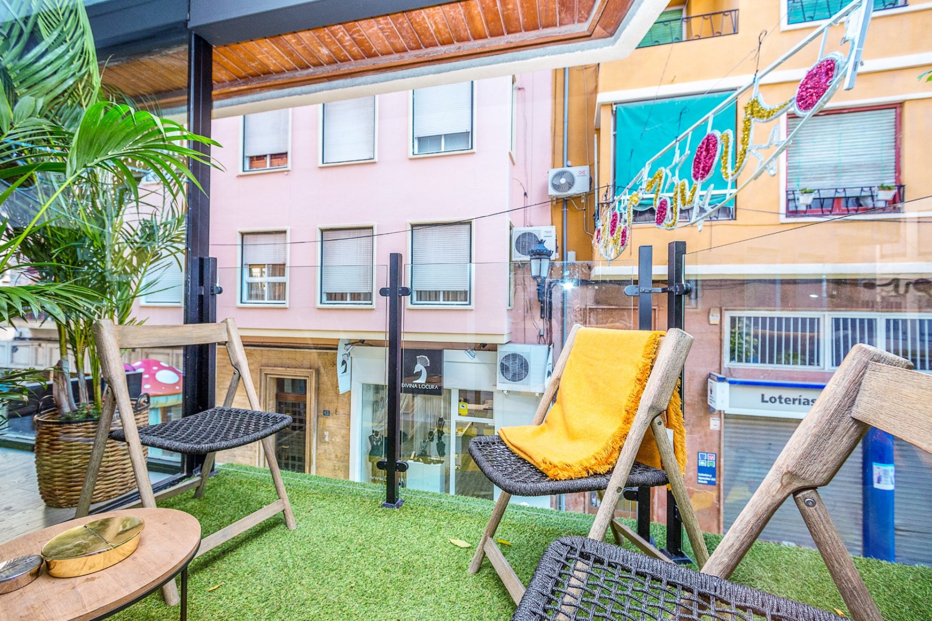 Herverkoop - Apartment -
Alicante - Alicante centro