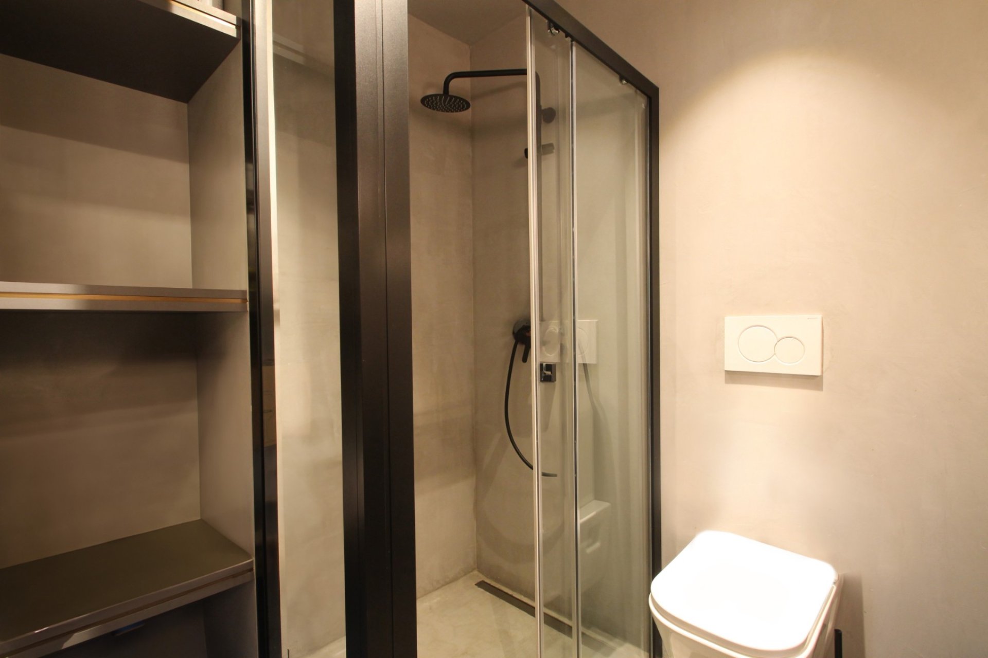 Herverkoop - Apartment -
Alicante - Alicante centro