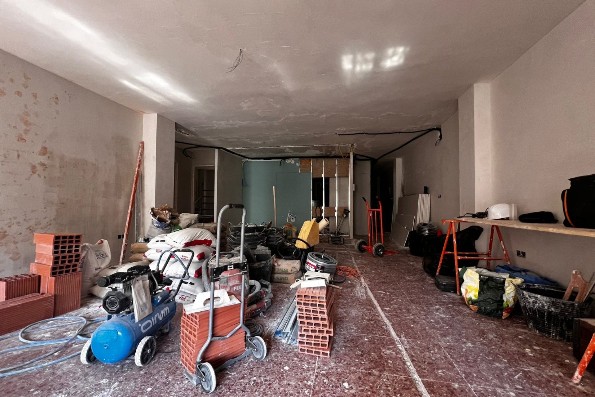 Herverkoop - Apartment -
Alicante - Benalua