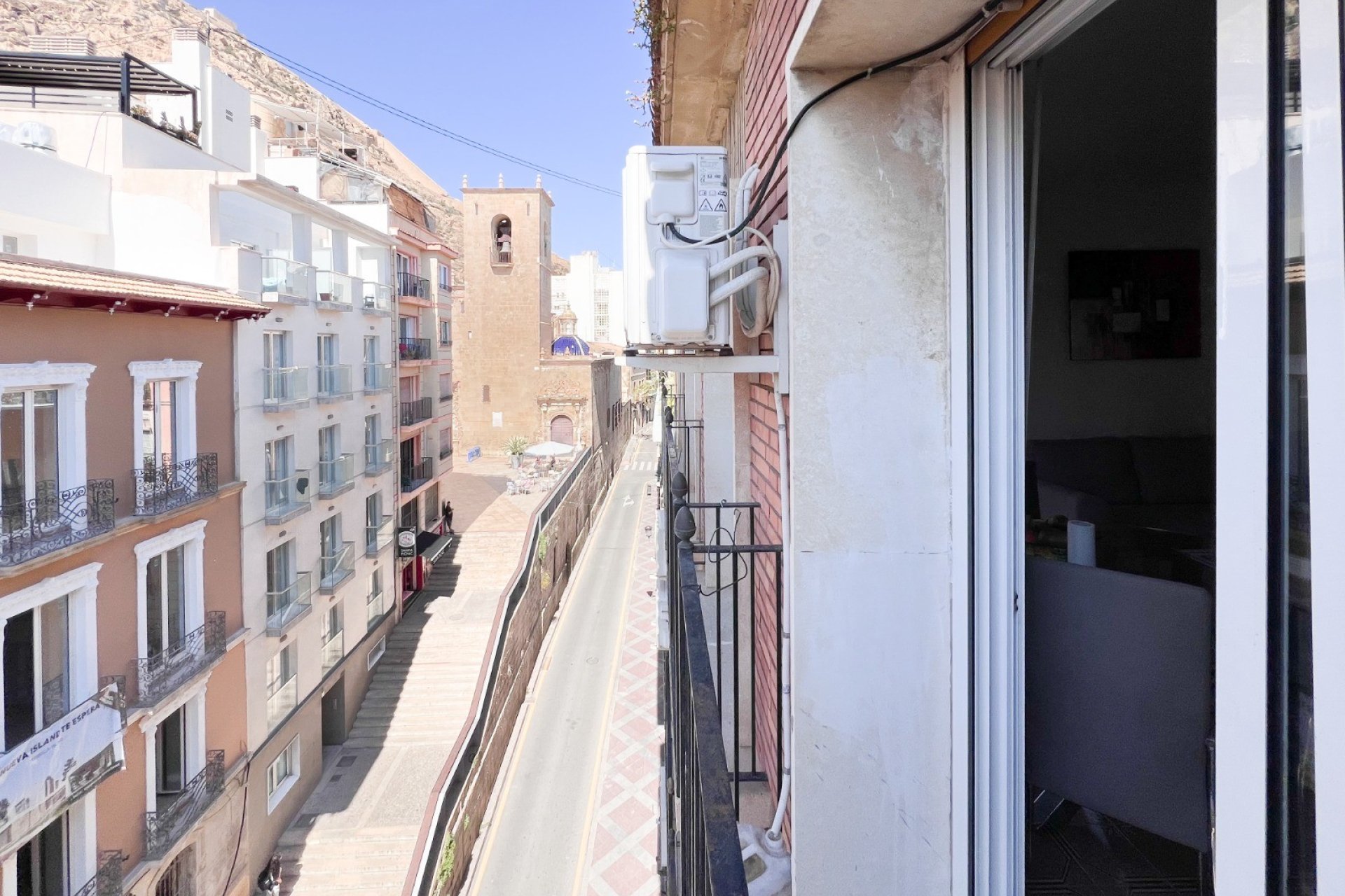 Herverkoop - Apartment -
Alicante - Center