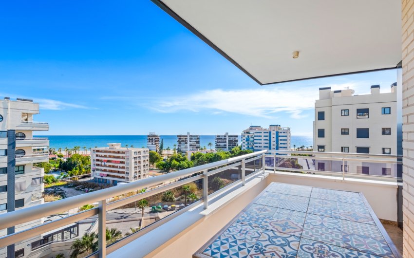 Herverkoop - Apartment -
Alicante - Playa San Juan