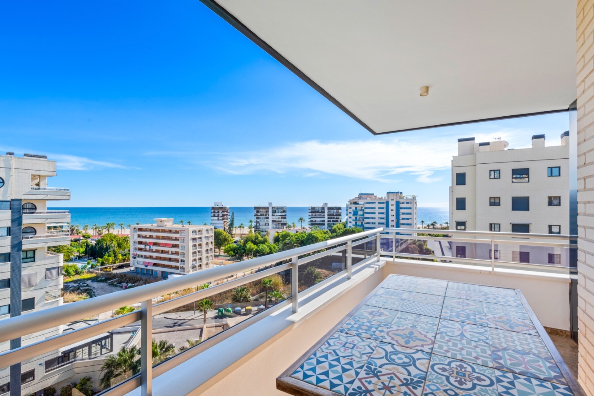 Herverkoop - Apartment -
Alicante - Playa San Juan