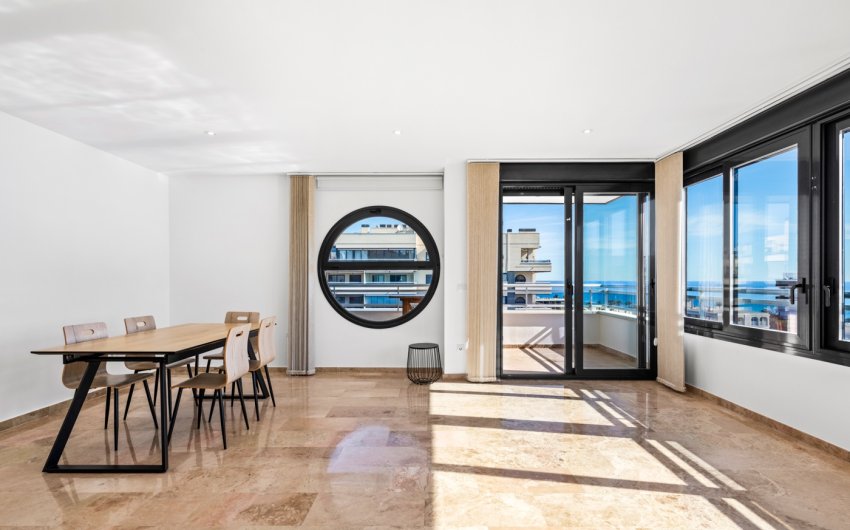 Herverkoop - Apartment -
Alicante - Playa San Juan