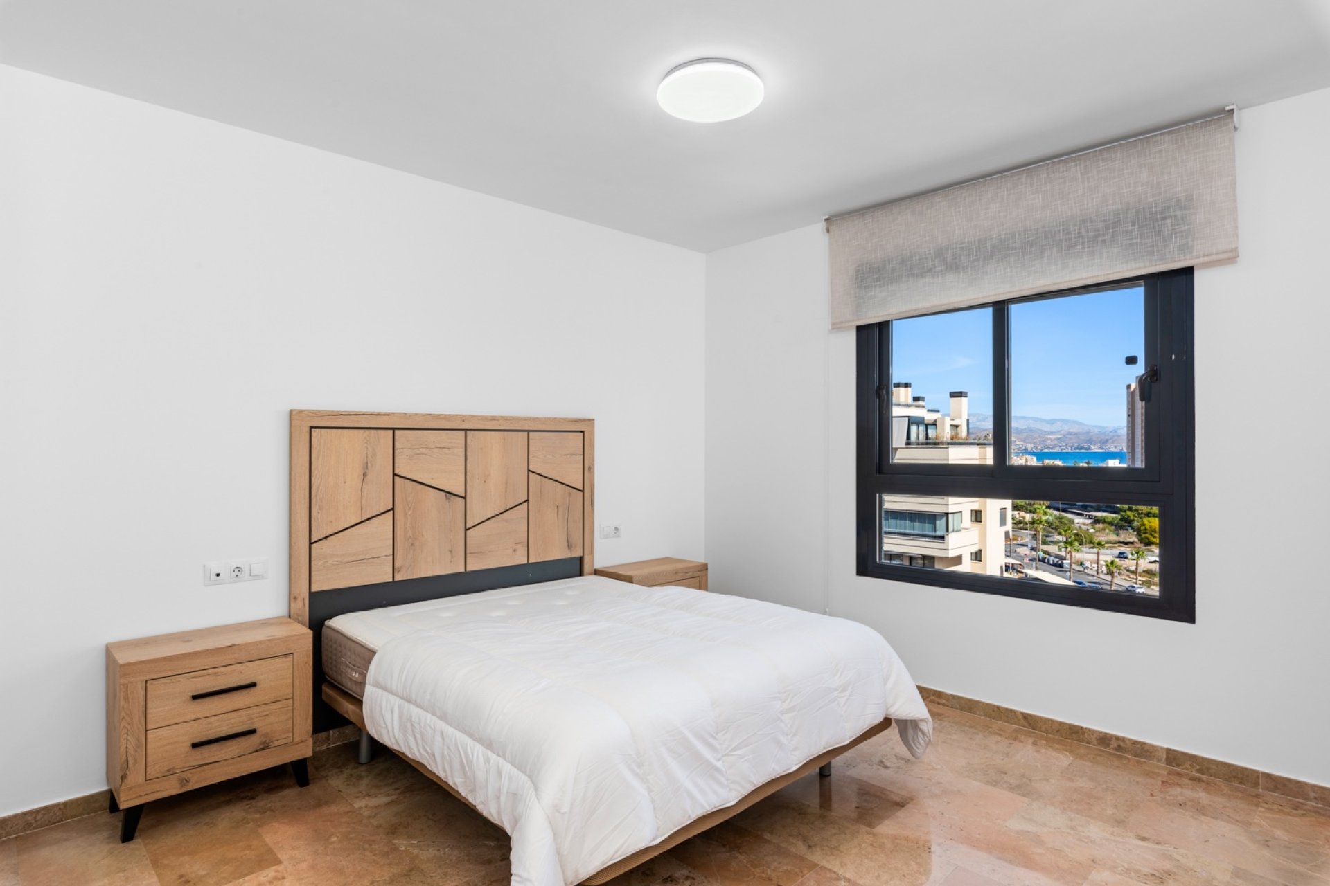 Herverkoop - Apartment -
Alicante - Playa San Juan