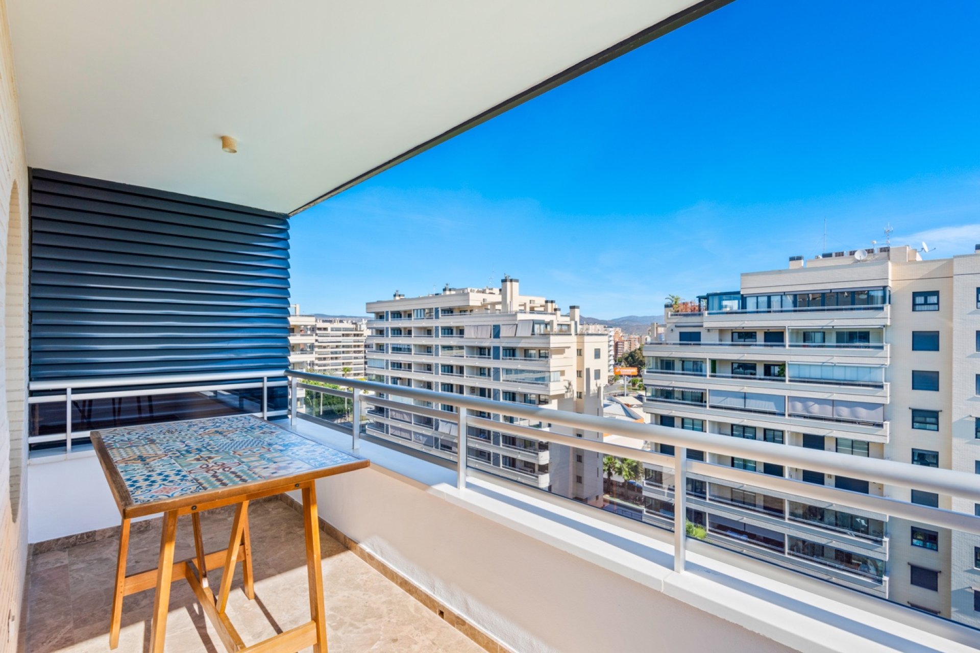 Herverkoop - Apartment -
Alicante - Playa San Juan