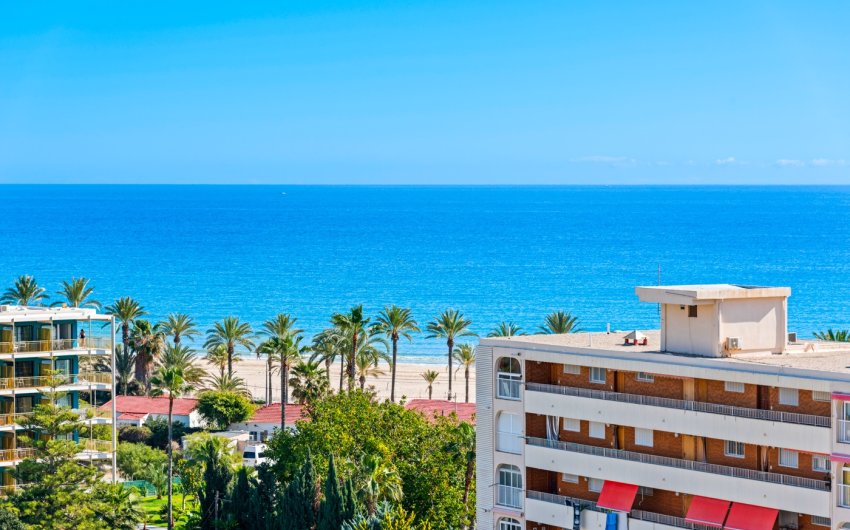 Herverkoop - Apartment -
Alicante - Playa San Juan