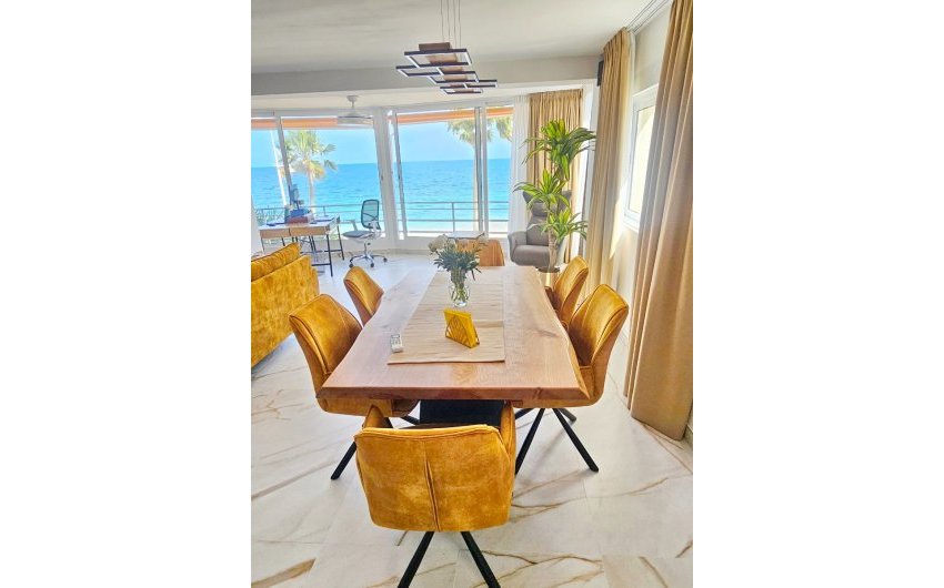 Herverkoop - Apartment -
Altea