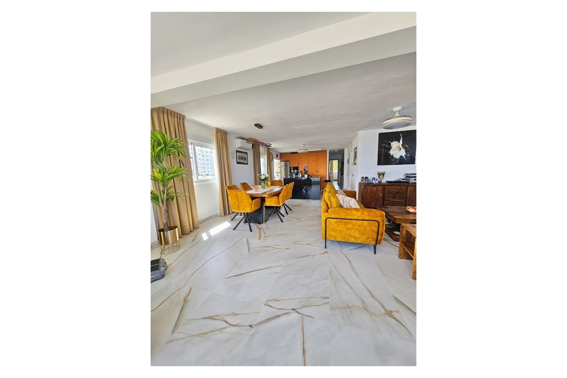 Herverkoop - Apartment -
Altea