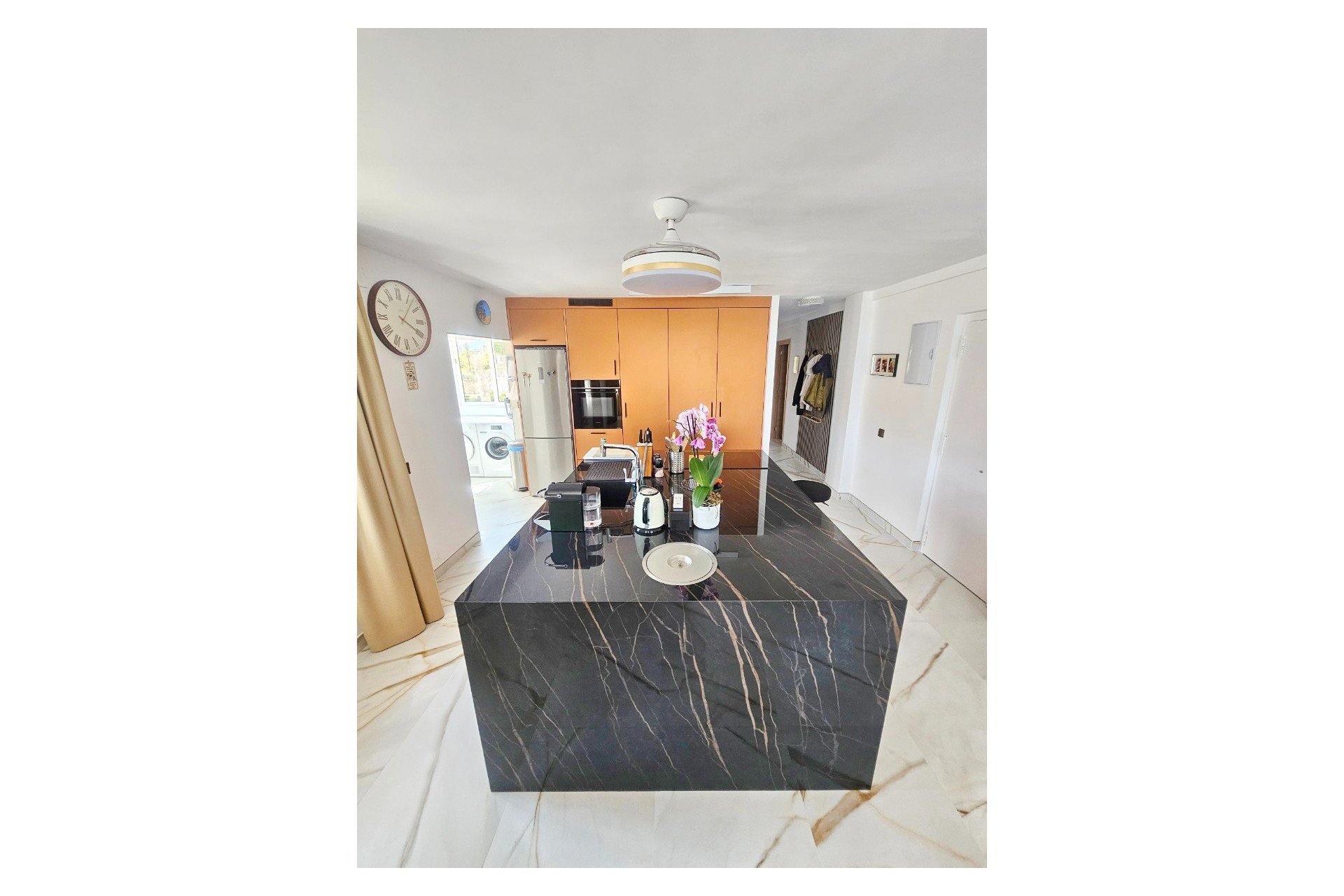 Herverkoop - Apartment -
Altea