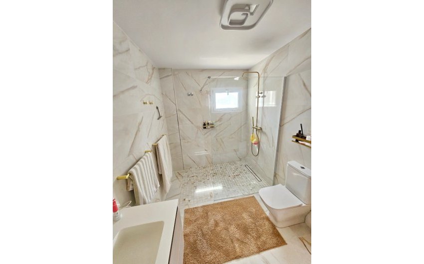 Herverkoop - Apartment -
Altea