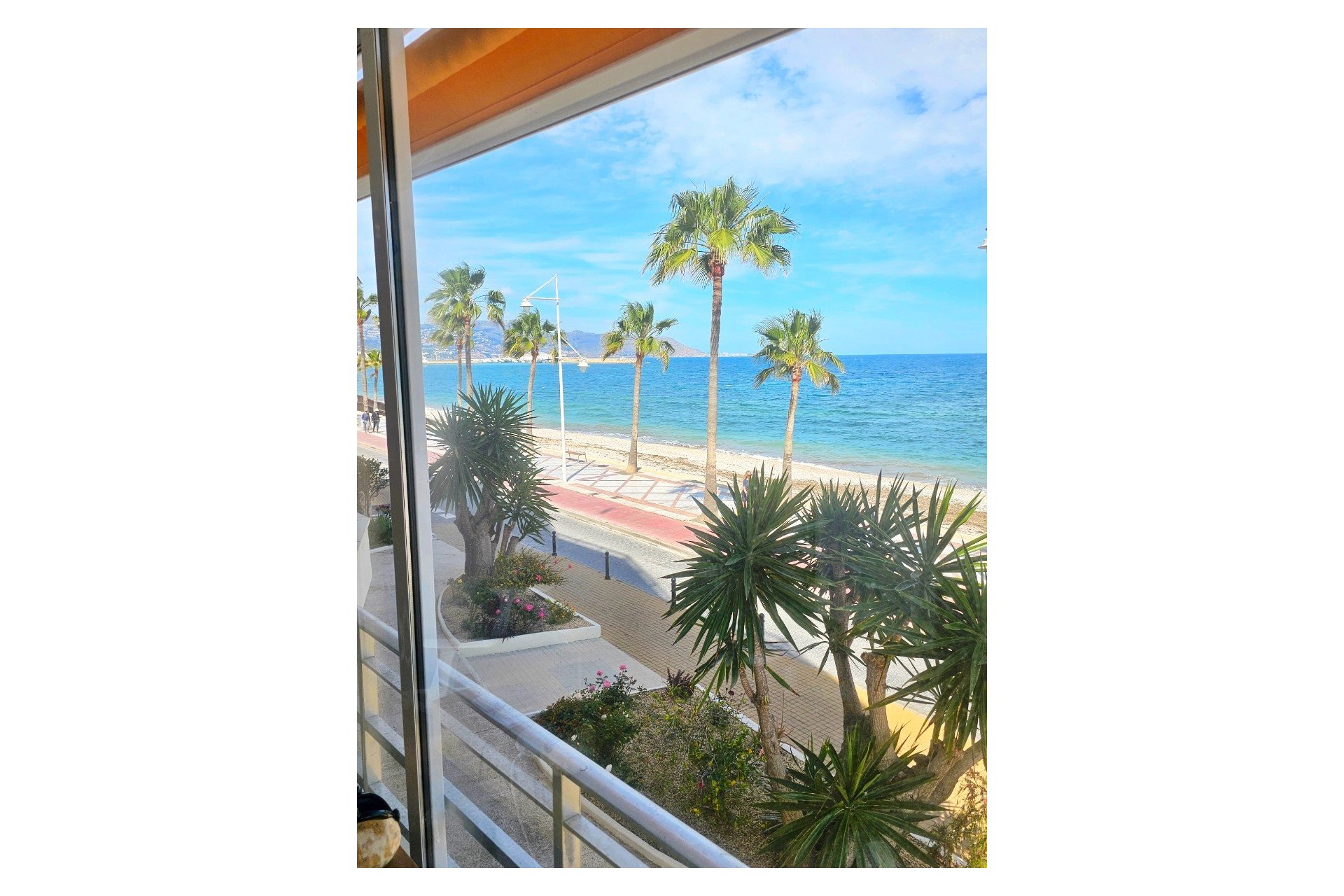 Herverkoop - Apartment -
Altea