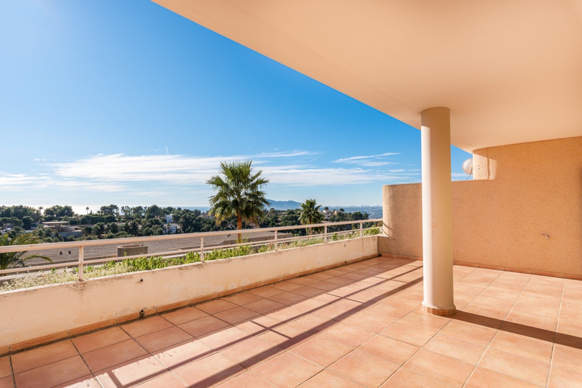 Herverkoop - Apartment -
Altea