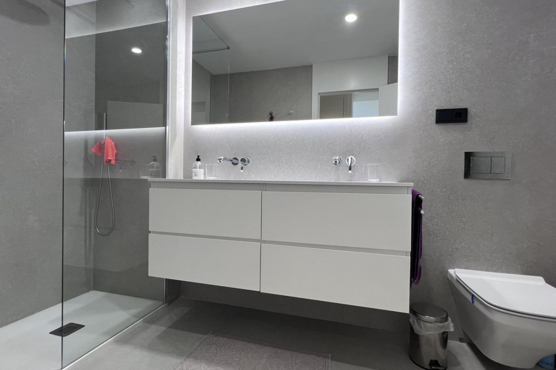Herverkoop - Apartment -
Altos de los Monteros - Inland
