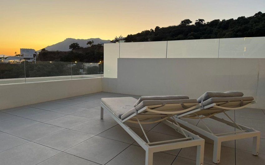 Herverkoop - Apartment -
Altos de los Monteros - Inland