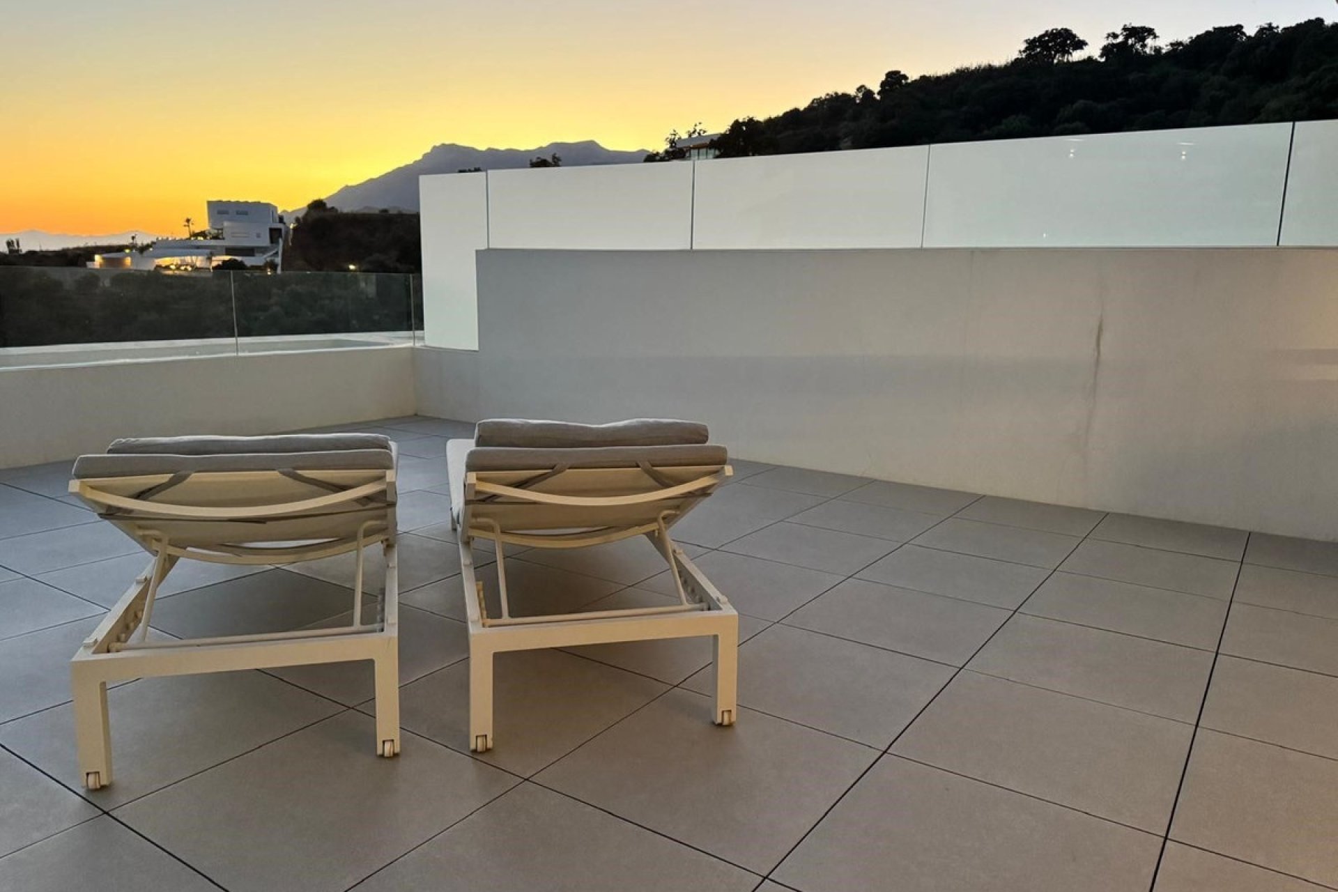 Herverkoop - Apartment -
Altos de los Monteros - Inland