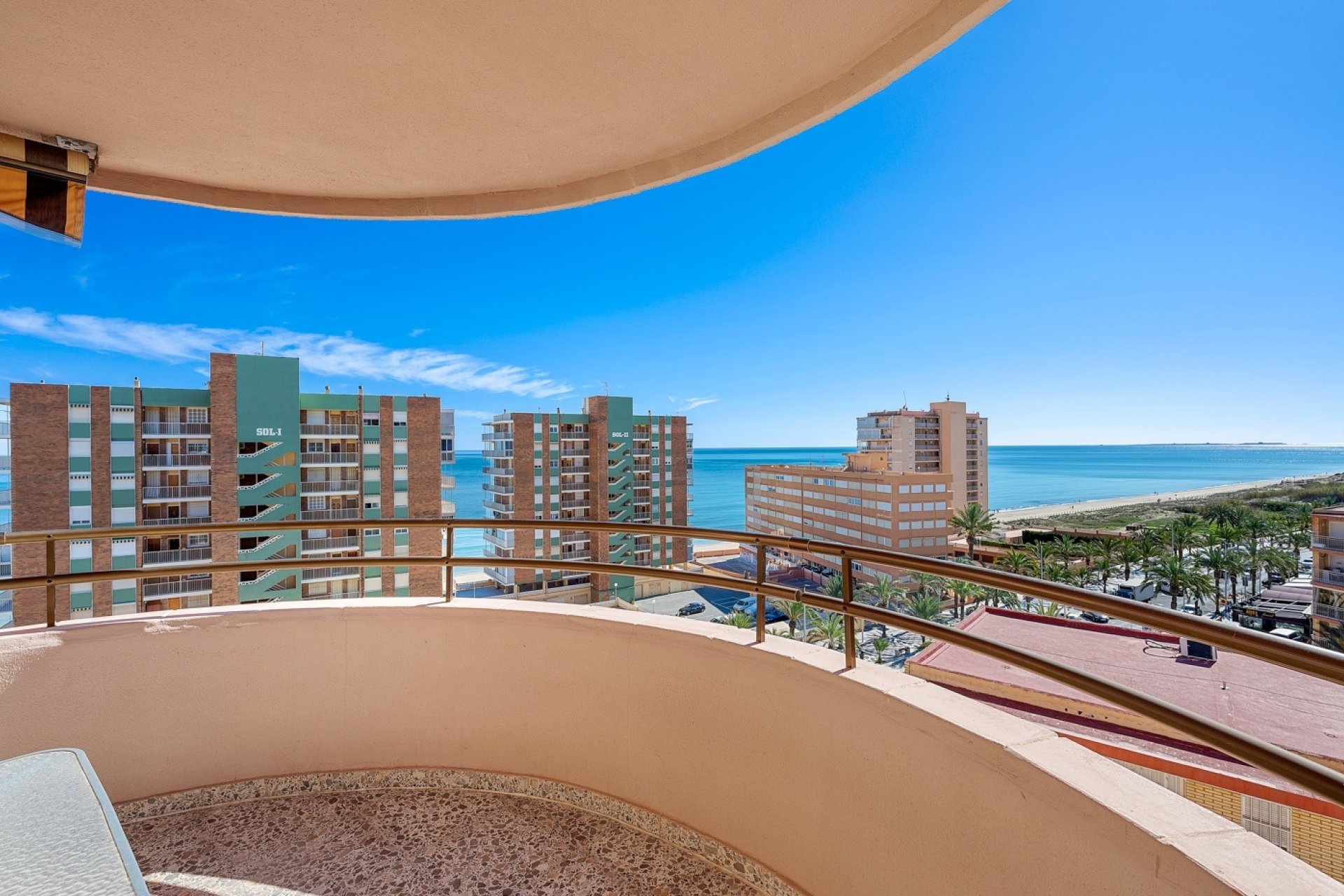 Herverkoop - Apartment -
Arenales del Sol - Segunda linea playa