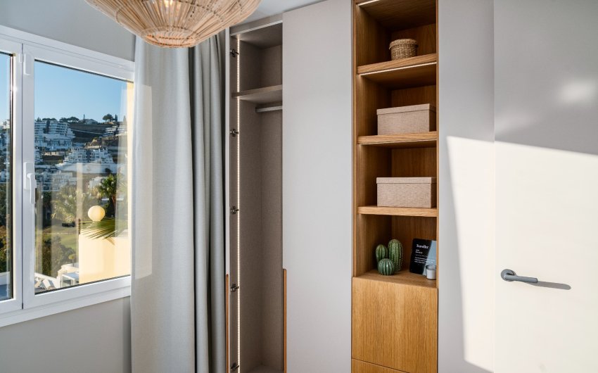 Herverkoop - Apartment -
Benahavis - La Quinta