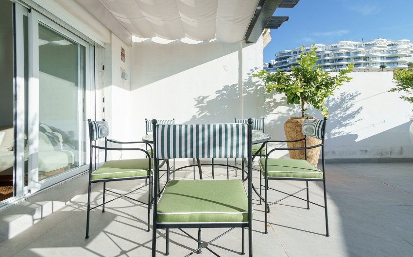Herverkoop - Apartment -
Benahavis - La Quinta