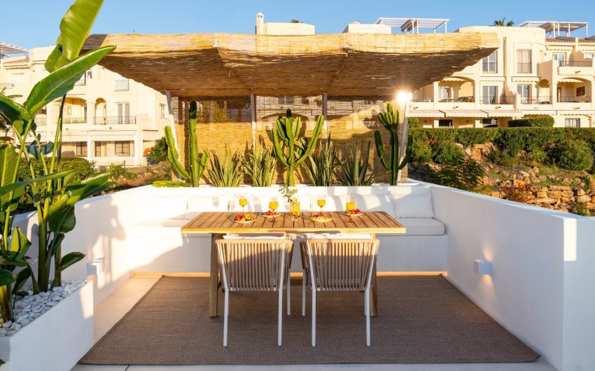 Herverkoop - Apartment -
Benahavis - La Quinta