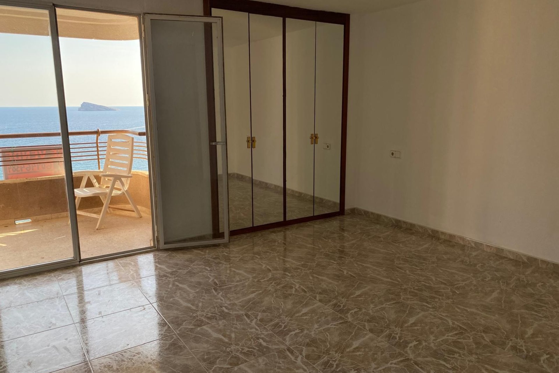 Herverkoop - Apartment -
Benidorm - 1ª Linea De Playa