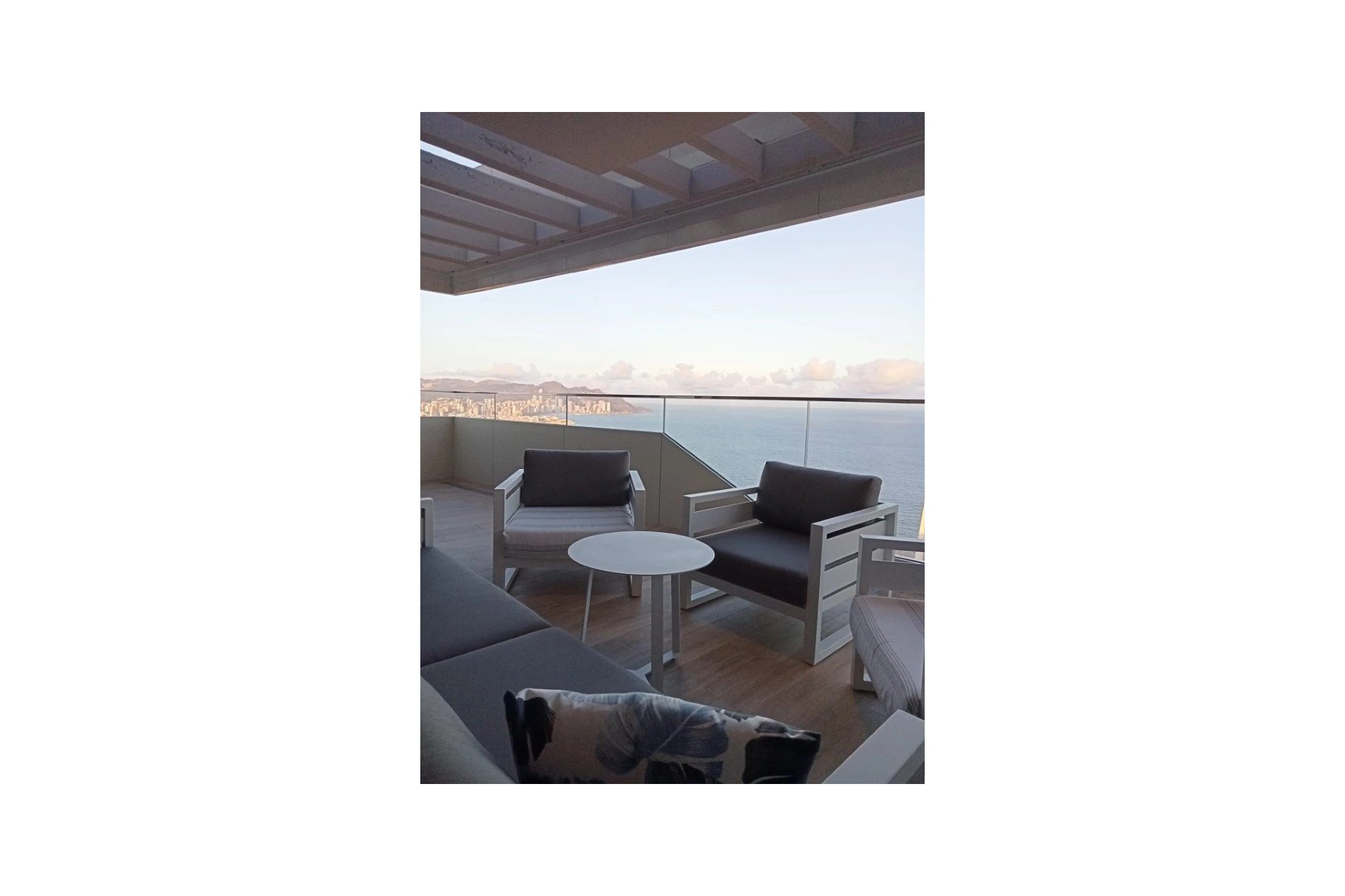 Herverkoop - Apartment -
Benidorm - Zona de Poniente