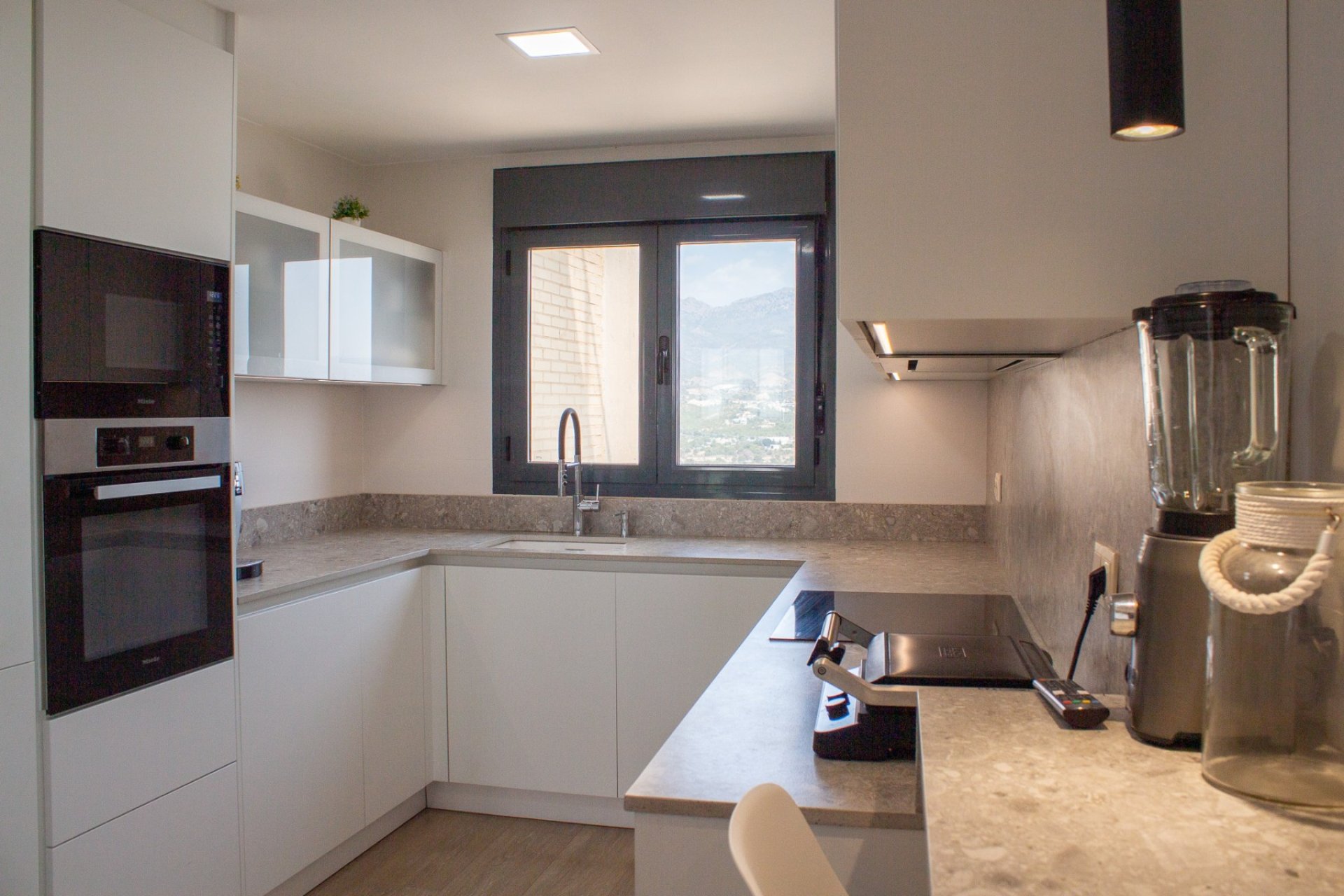 Herverkoop - Apartment -
Benidorm