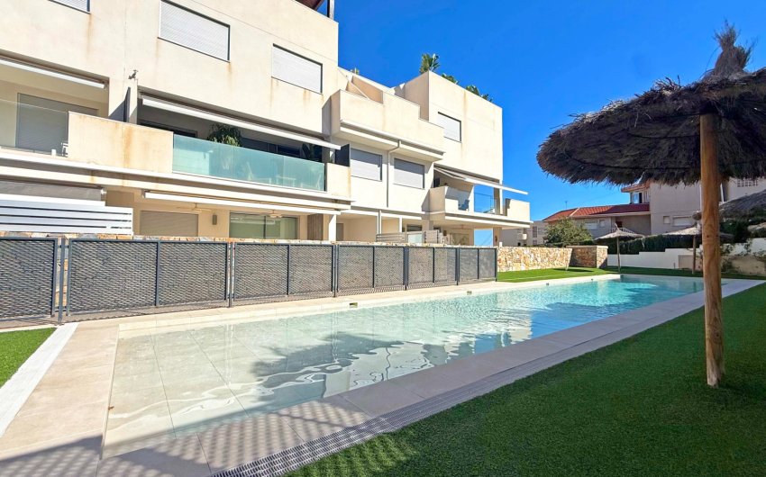 Herverkoop - Apartment -
Cabo de Palos