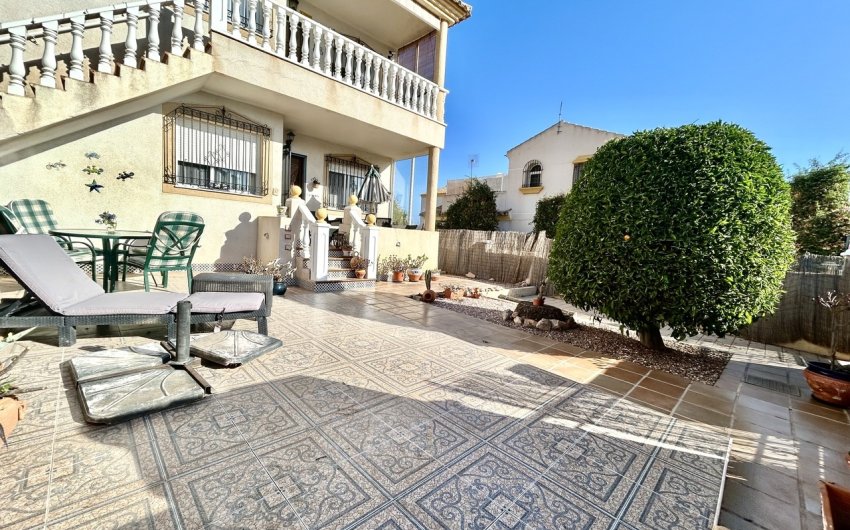 Herverkoop - Apartment -
Cabo Roig - Costa Blanca